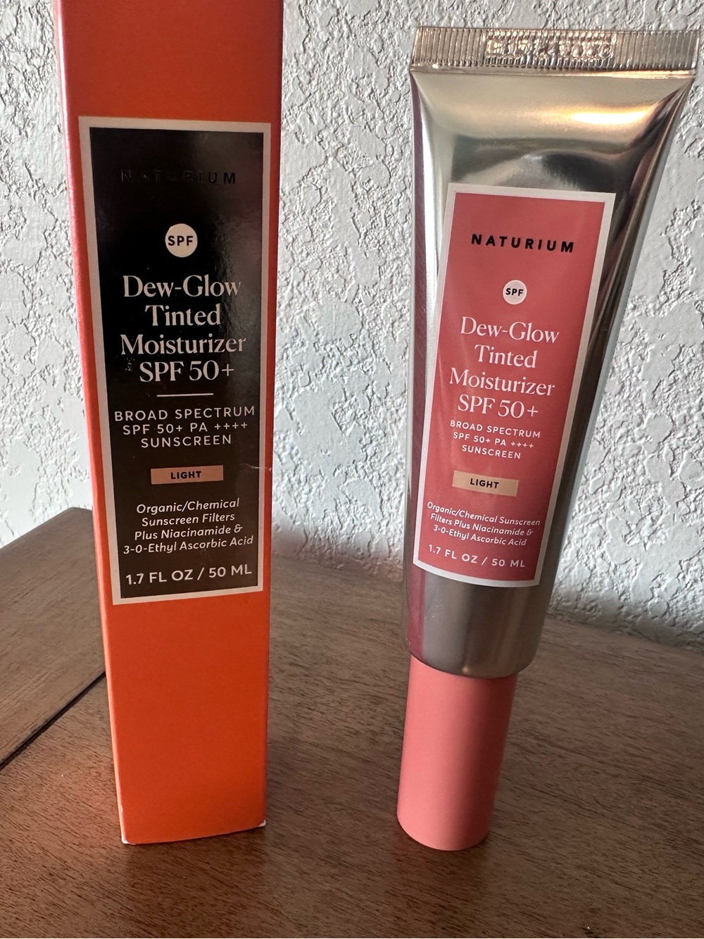 Naturium Dew Glow Moisturizer SPF 50 Invisible Sunscreen 50ml/1.7oz